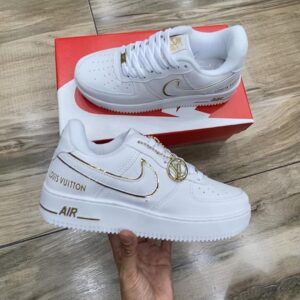 Tênis Nike Air Force Branco Louis Vuitton.